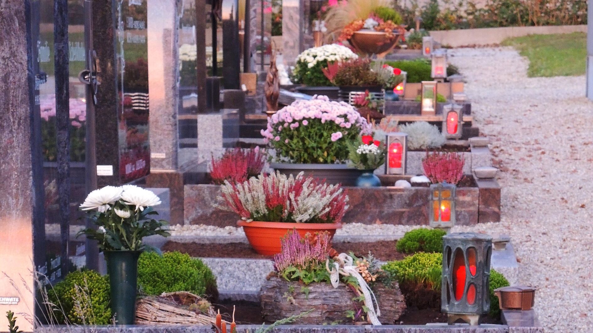 Friedhof-45_by_Hans_Heindl_pfarrbriefservice1-2-aspect-ratio-16-9